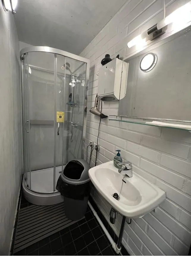 Hmi Smart Group Oy 0667 Hostel Helsinki